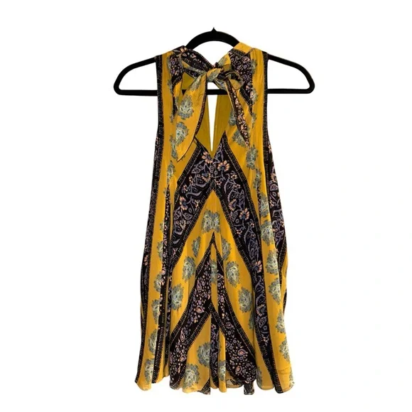 Free People keyhole Boho printed Mini Dress, rayon, ties in back! Festival dress - Picture 2 of 7